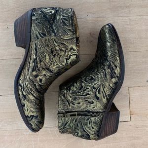 Anthropologie Very Volatile gold tapestry bootie